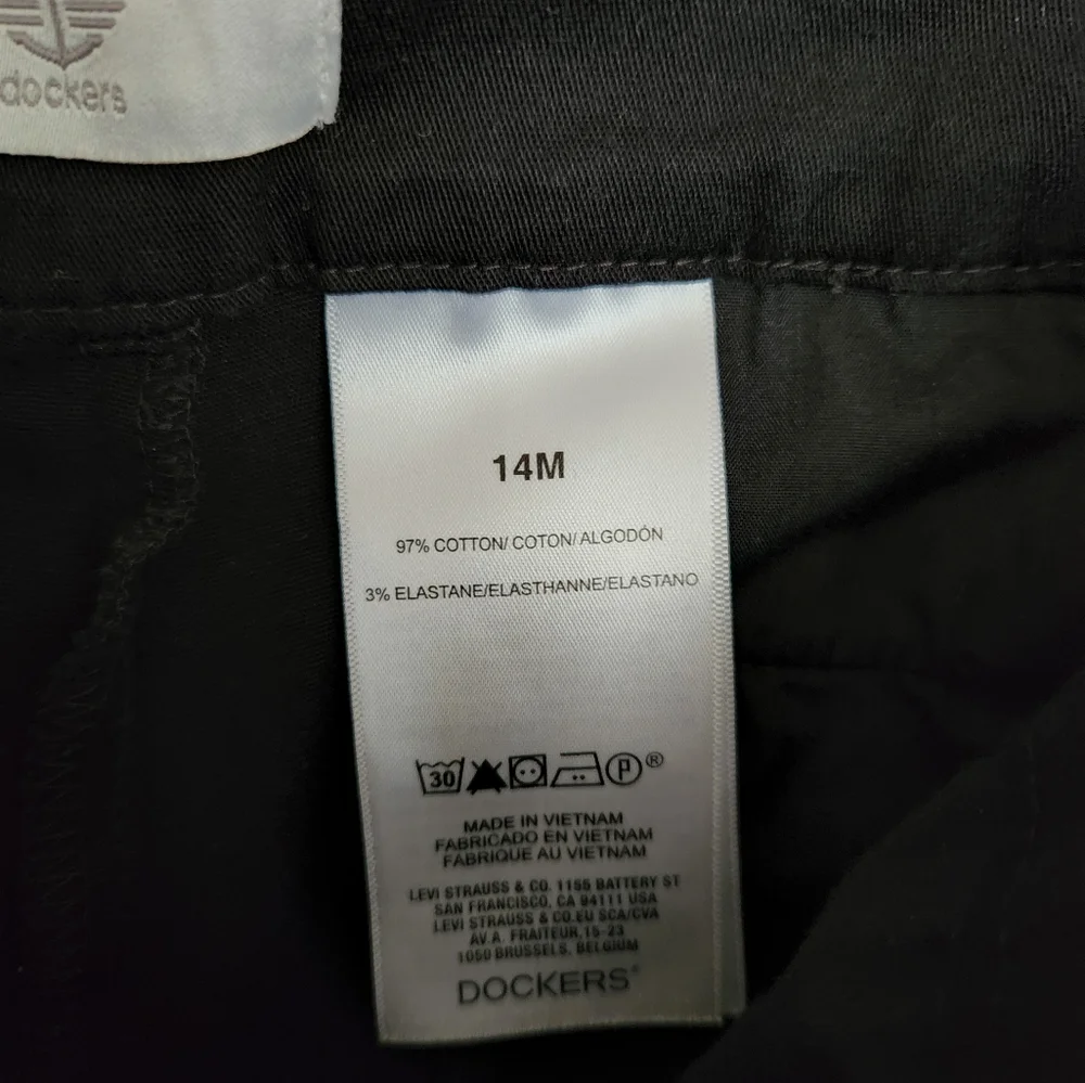 Dockers Medium Weight Black Slacks size 14 - Picture 9 of 9